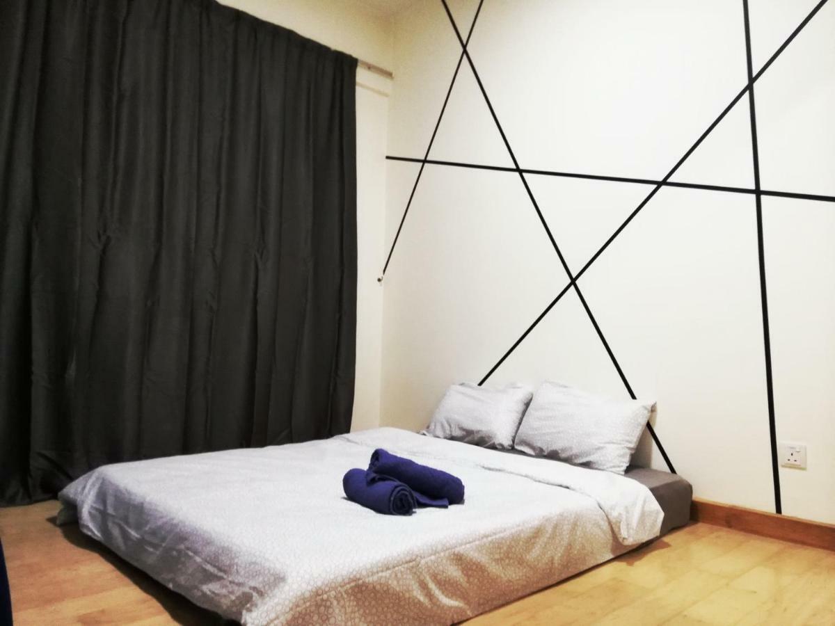 Ara Damansara Oasis Residence, Specious 4-8pax, 8min Subang Airport, 10min Sunway *