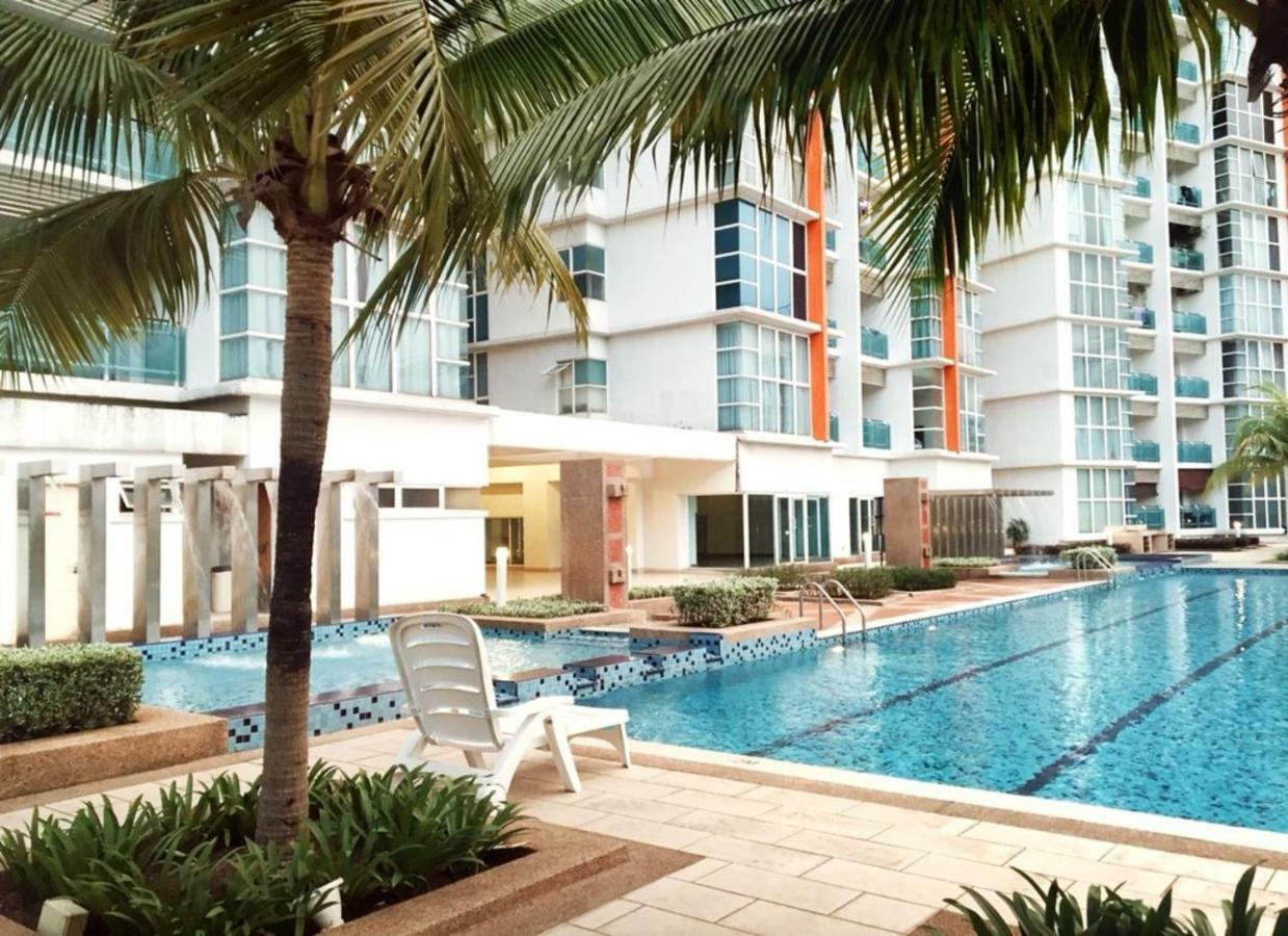 Ara Damansara Oasis Residence, Specious 4-8pax, 8min Subang Airport, 10min Sunway